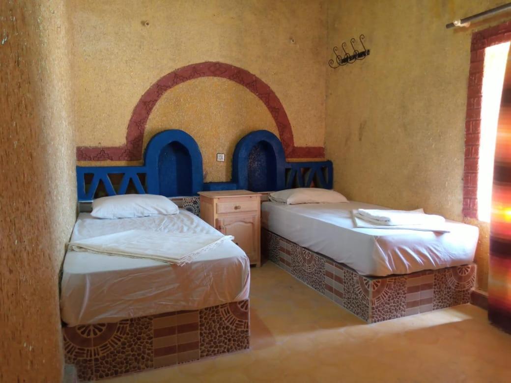 Les Pyramides Hotel メルズーガ エクステリア 写真