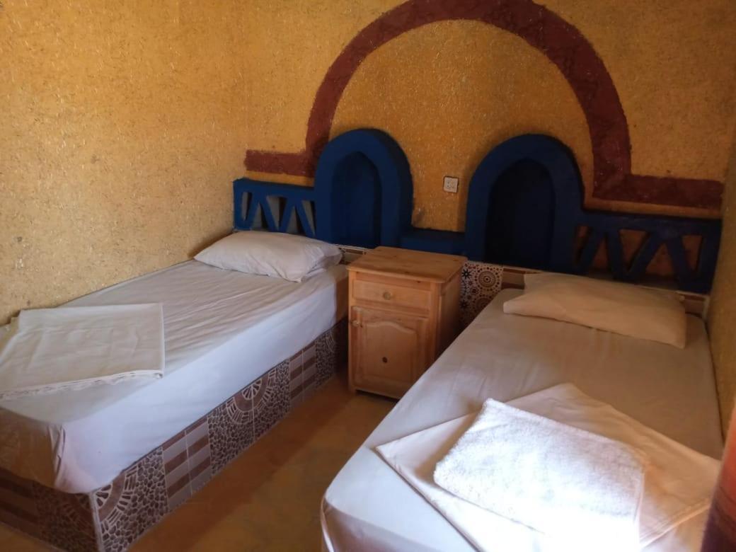 Les Pyramides Hotel メルズーガ エクステリア 写真