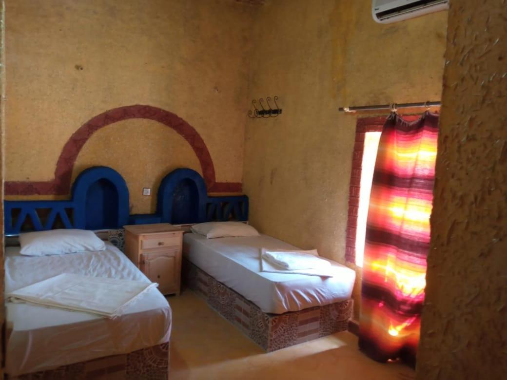 Les Pyramides Hotel メルズーガ エクステリア 写真