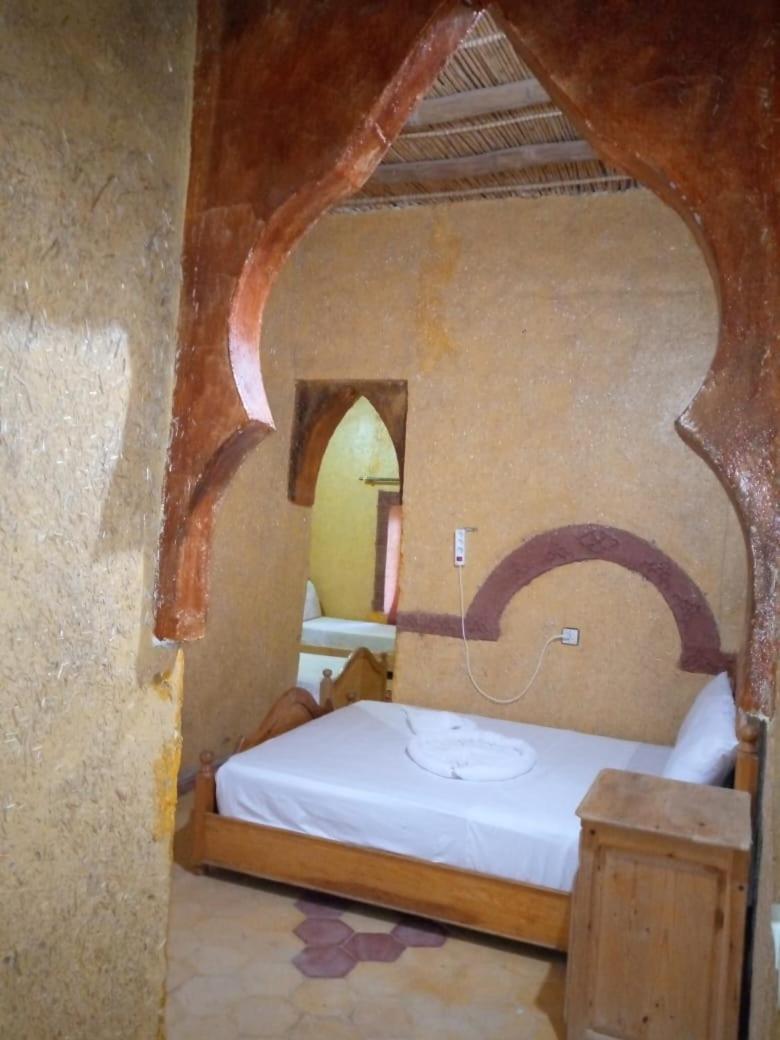 Les Pyramides Hotel メルズーガ エクステリア 写真